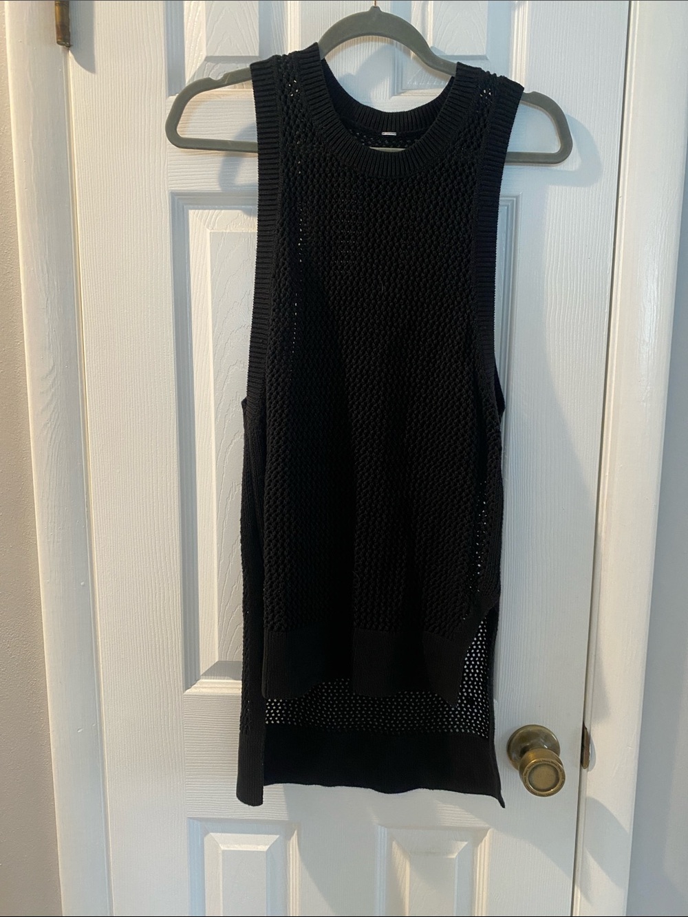 lululemon athletica Black Sleeveless Knit Tank Top